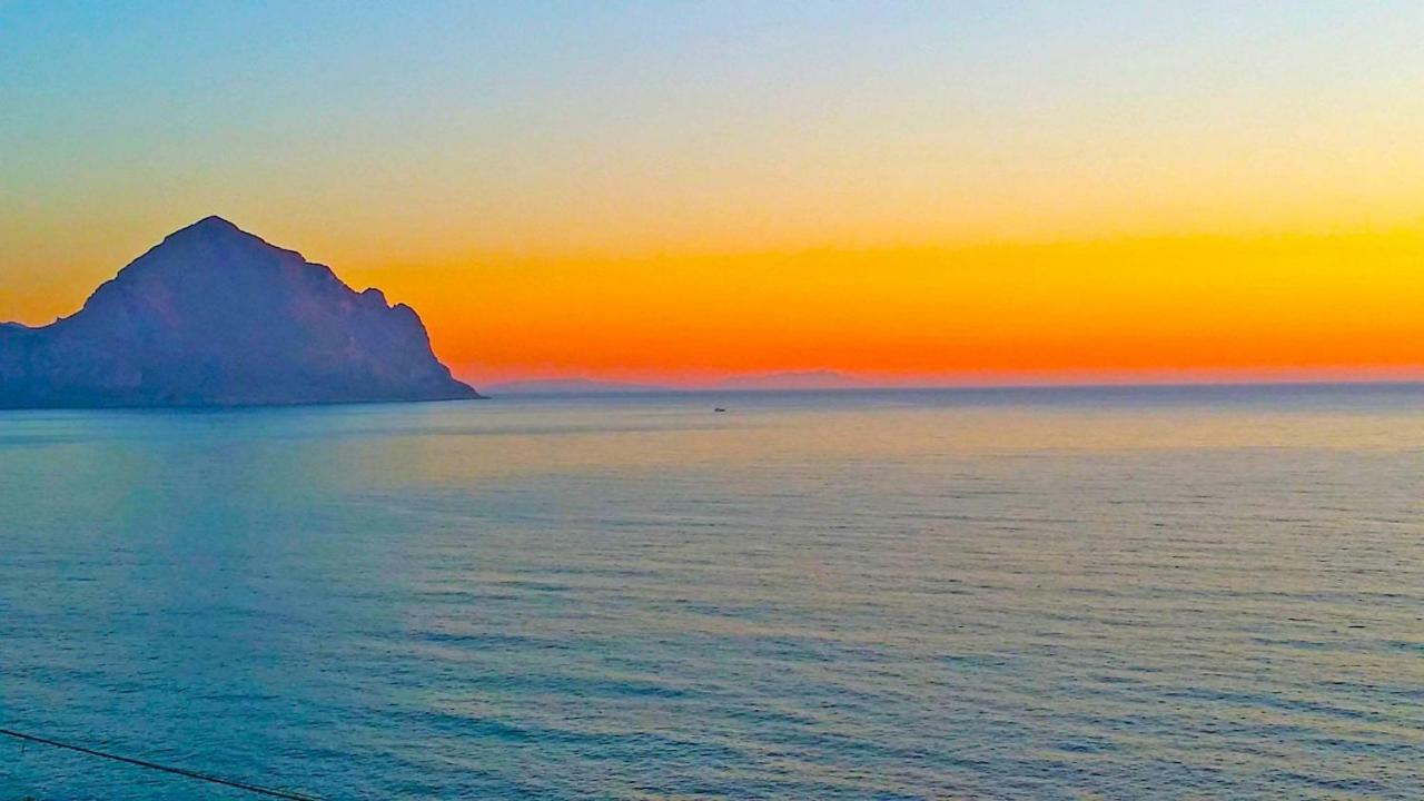Casa Vacanze Mannina Castellammare del Golfo Esterno foto